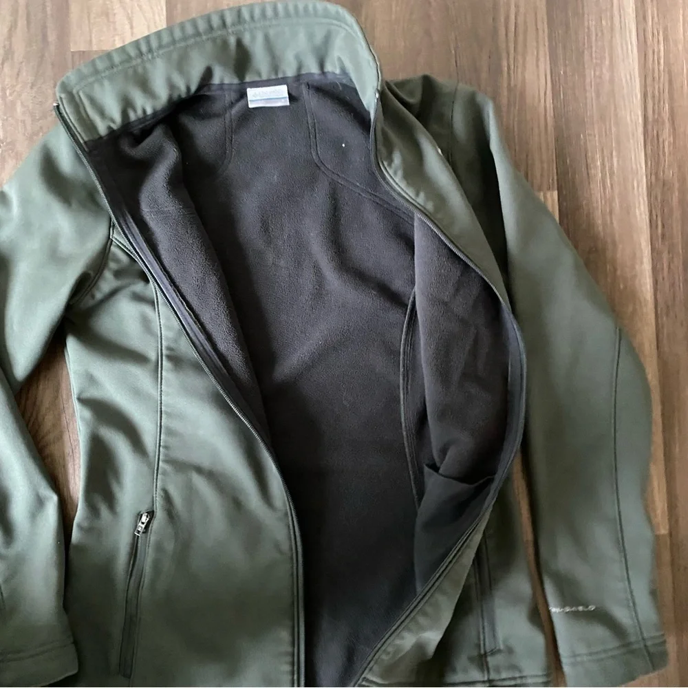 Columbia men’s jacket size S